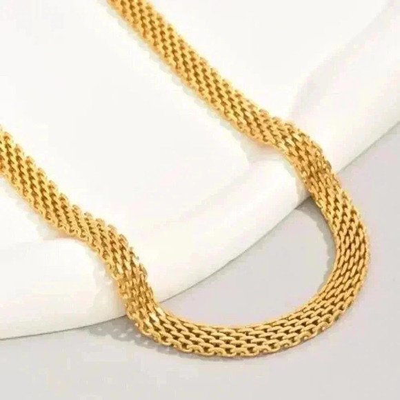New 18k Gold Filled Mesh Chain Necklace 15 inches adjustable to 17.5 inches - Picture 2 of 3